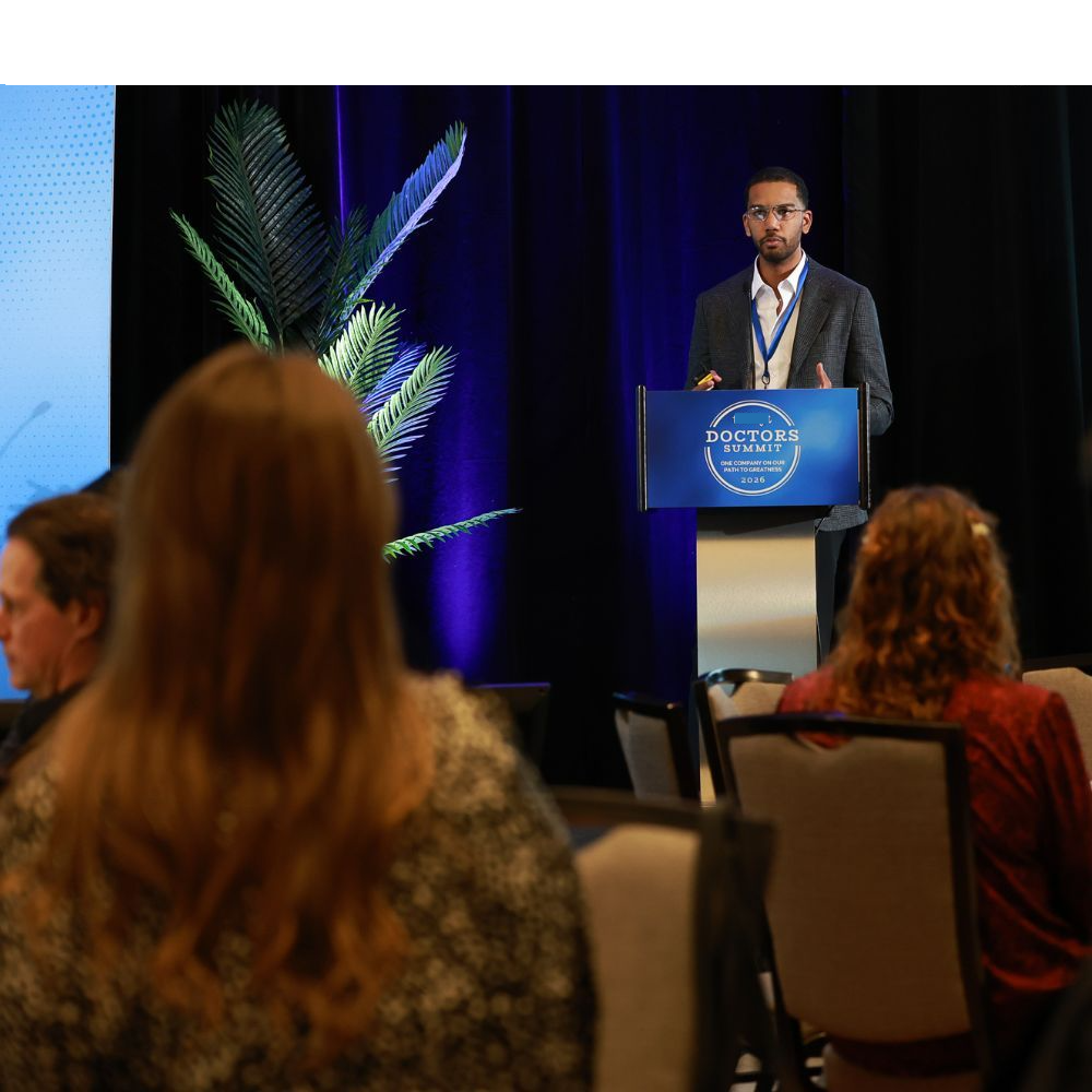 Dr. Wildeman speaking at the Doctors Summit